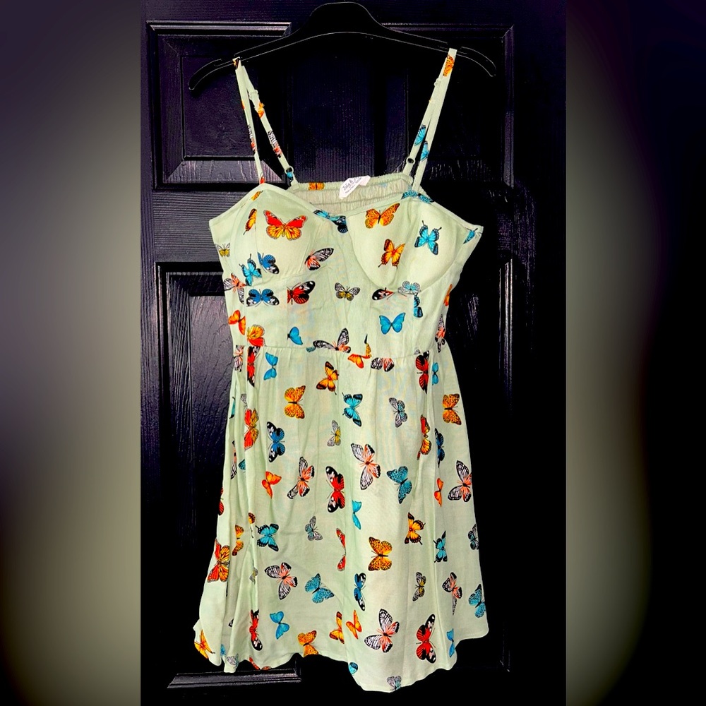 Mint green Jolie and Joy, women’s size Medium, butterfly shirt dress